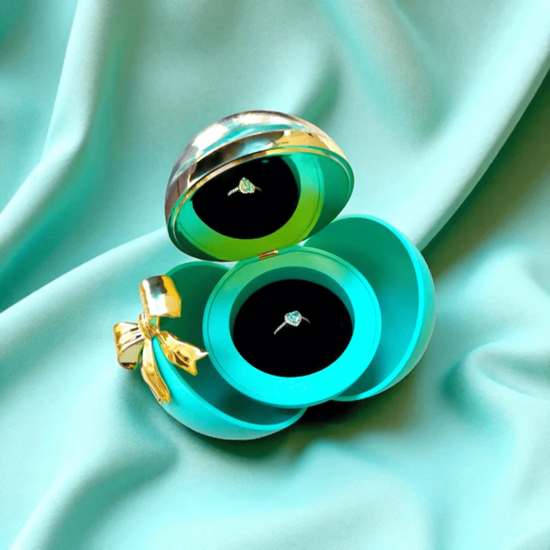 Round Eternal Rose Jewelry Gift Box w/ Heart Promise Ring